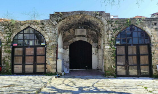 karavan-saraj-marmaris-hafta-sultan-caravanserai-2-555x333